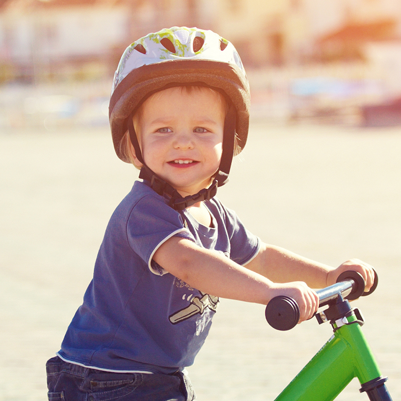 Casque Baby vélo ou trottinette 9 mois-2 ans